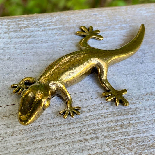 Solid Brass Gecko – Symbol of Renewal, Adaptability & Resilience